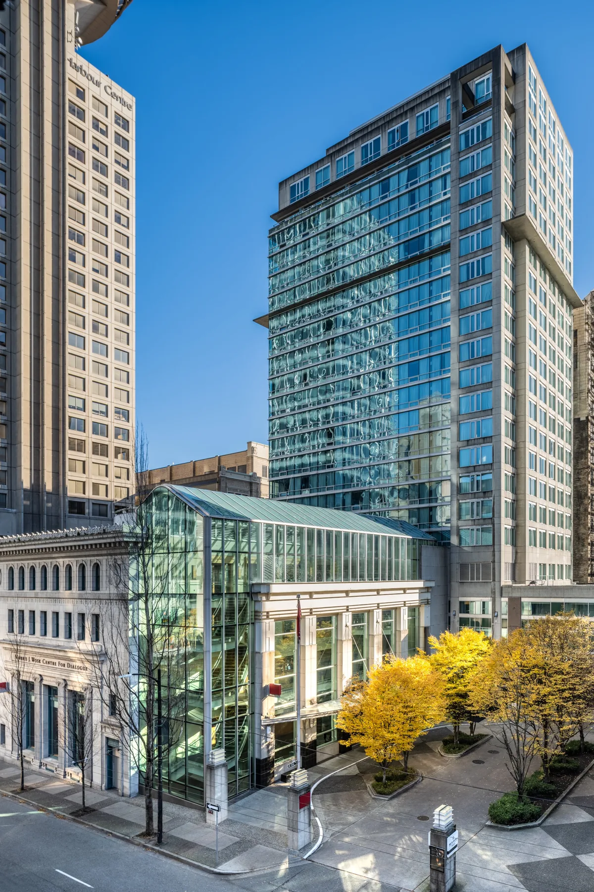 Delta Vancouver Downtown Exterior